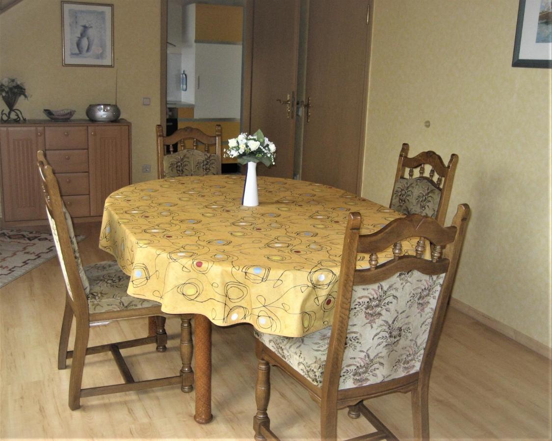 Ferienwohnung In Der Vulkaneifel Ulmen Luaran gambar